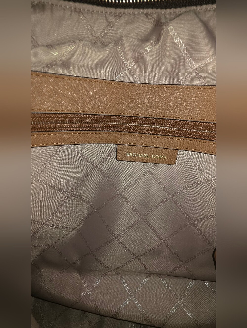 Michael Kors Brown Logo Multi-use Tote with Tan Trim - Picture 6 of 12
